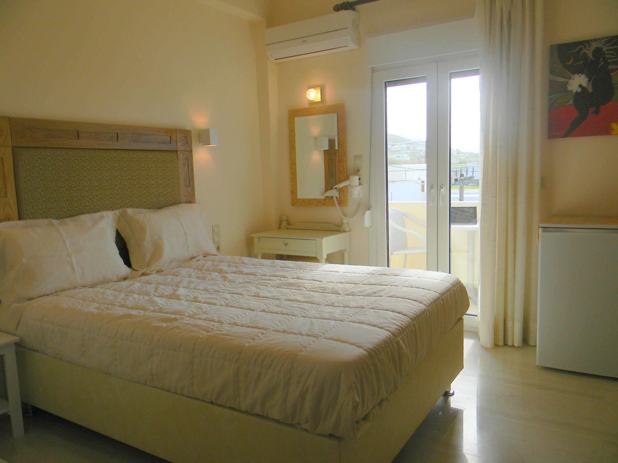 Margo Studios Naxos City Exterior photo