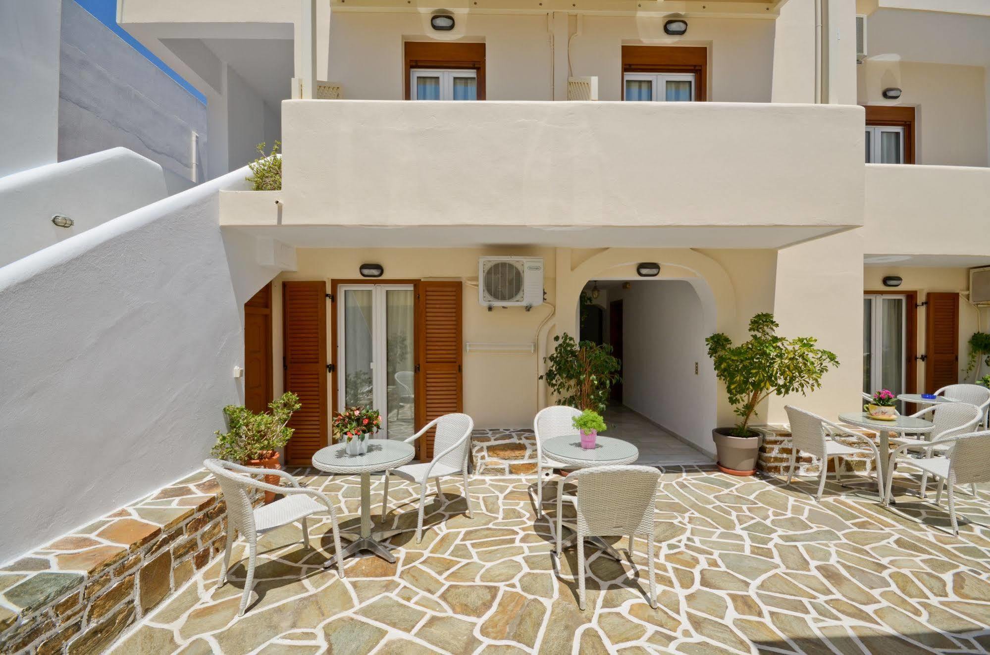 Margo Studios Naxos City Exterior photo